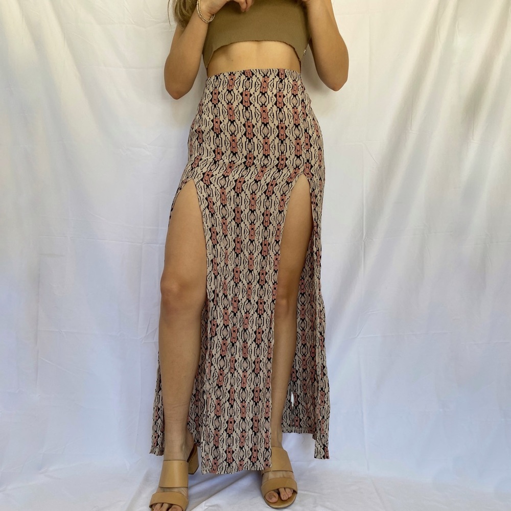 Brandy Melville skirt